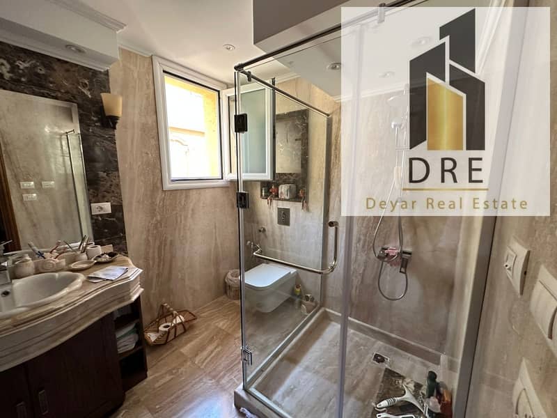 34 dd53826d-17cf-42ec-a174-28a7db4f1e34. jpg