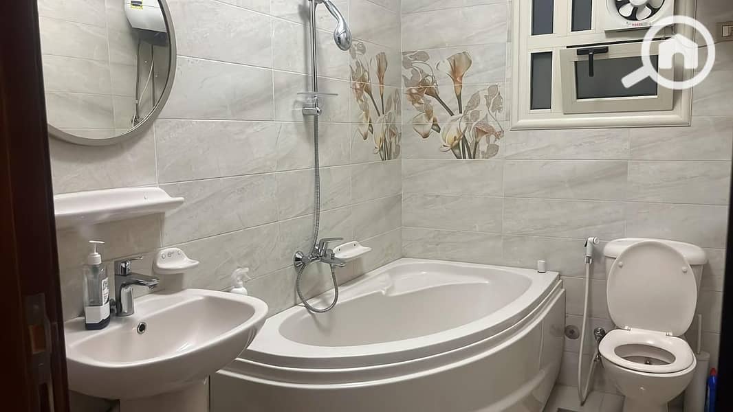 7 WhatsApp Image 2025-10-27 at 1.10. 47 AM. jpeg