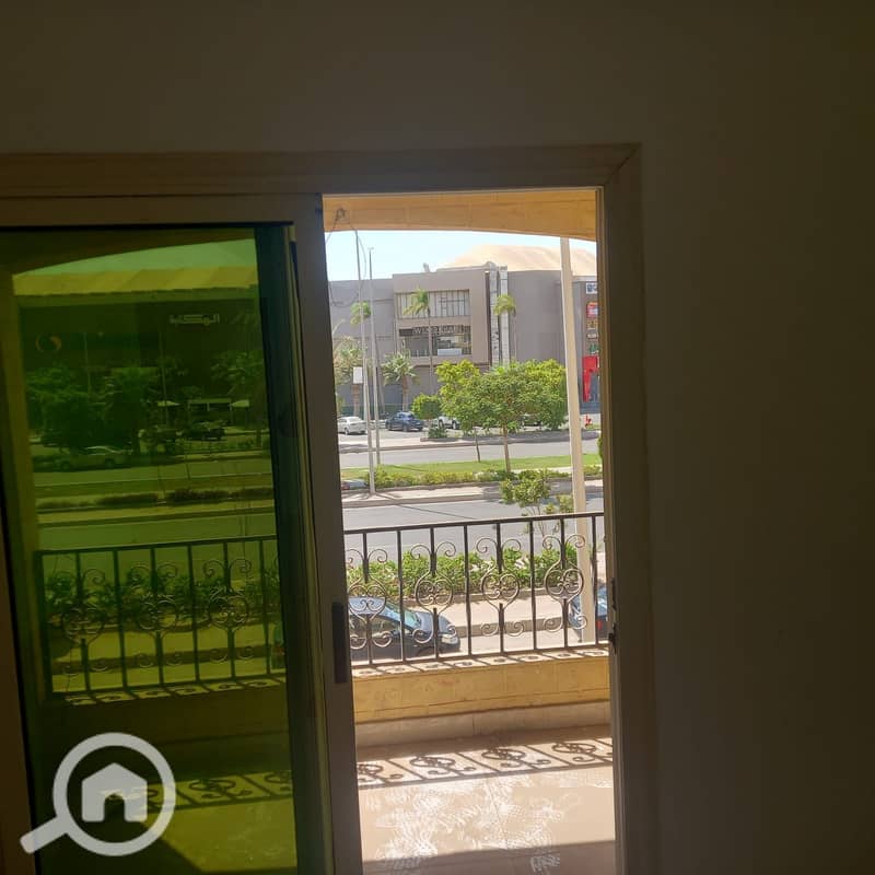 2 WhatsApp Image 2025-10-13 at 11.27. 26_6fc69978. jpg