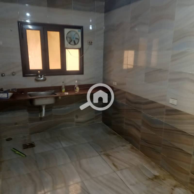 4 WhatsApp Image 2025-10-13 at 11.27. 27_4edafffc. jpg