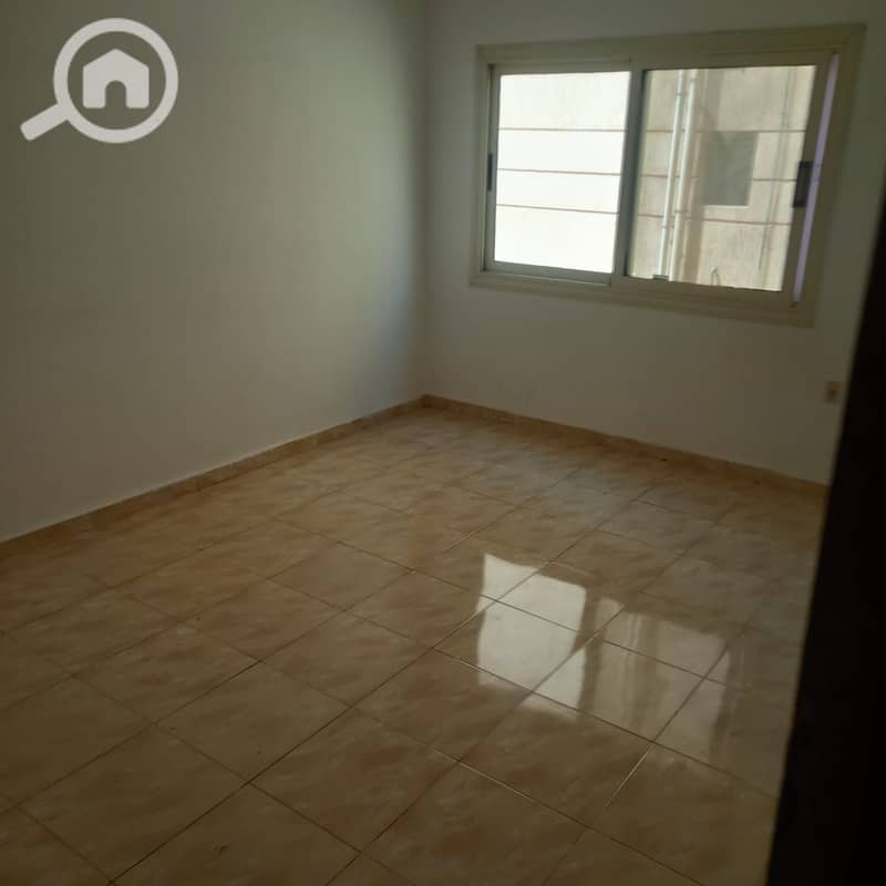 6 WhatsApp Image 2025-10-13 at 11.27. 27_b4251f8a. jpg