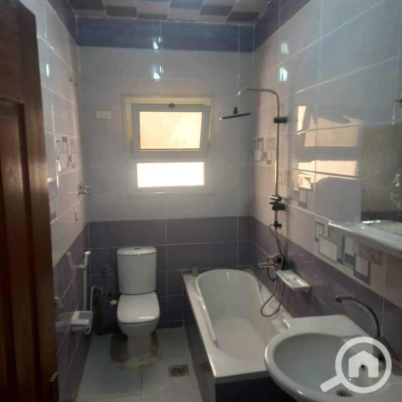 8 WhatsApp Image 2025-10-13 at 11.27. 28_9d4d3079. jpg