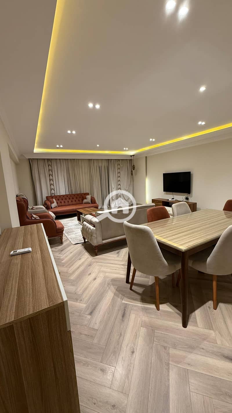 6 06a8afbd-8167-4d13-bf3b-5e9063fb1ffb. jpg