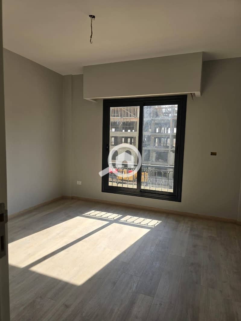 4 WhatsApp Image 2025-10-30 at 1.50. 48 PM. jpeg