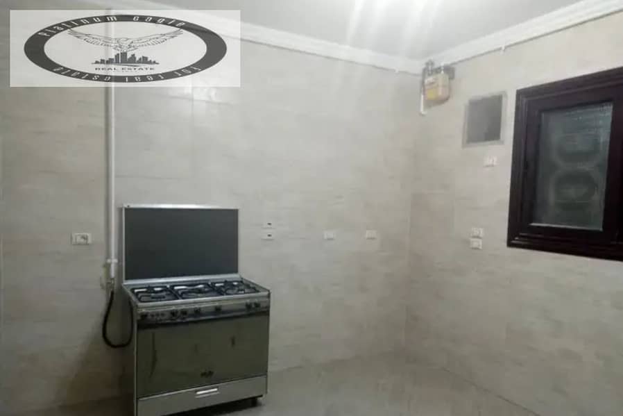 9 64828bd6-2acf-4f22-b932-f8f1d1fab621. jpg