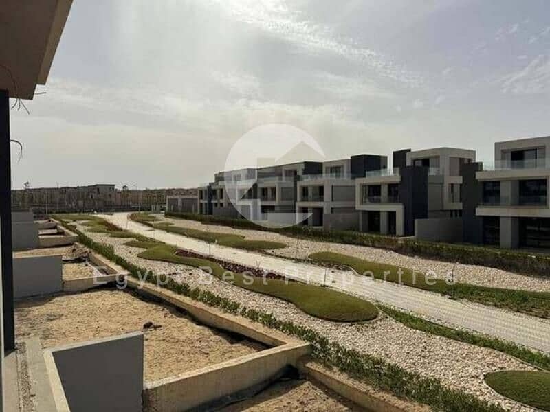 15 fc8d5bff-5d21-42ab-a41e-af75153cd3b6. jpg