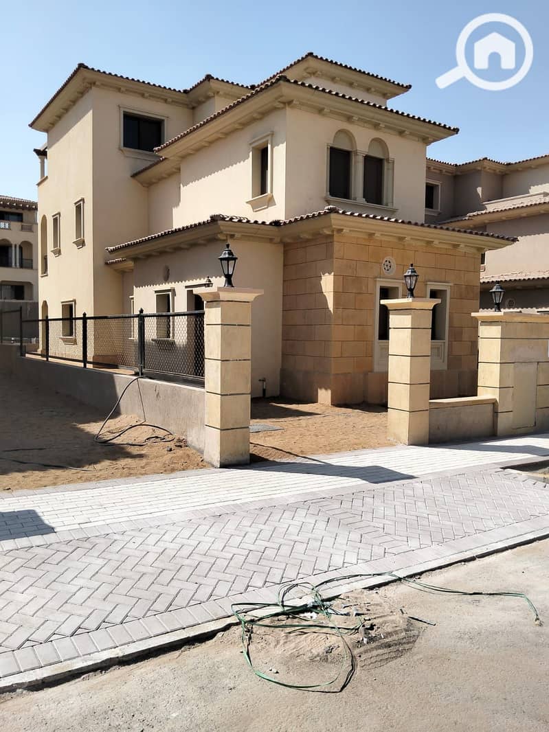 9 0dfe348d-c493-467b-abbb-0d820e5eaccb. jpg