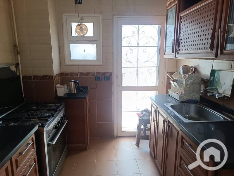 16 b79542a2-ade1-4366-89c4-e16b17b22011. jpeg