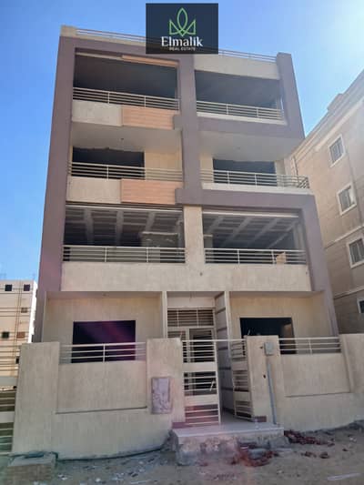 6 Bedroom Duplex for Sale in 6th of October, Giza - 1000020067. jpg