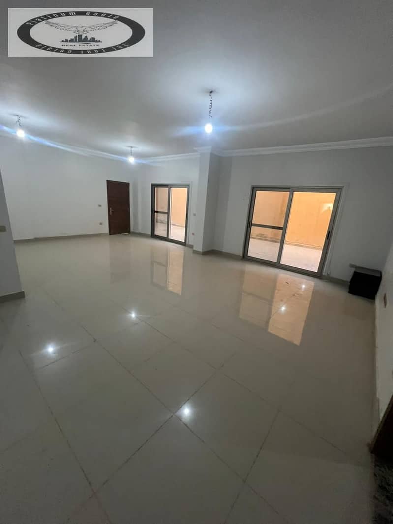 4 c3626b07-6500-4b8d-bfec-1d91a2c10e1e. jpg