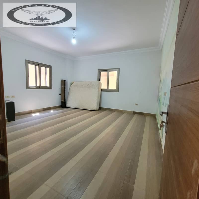 13 d622596d-8e8a-4b53-b704-5d95af01674f. jpg