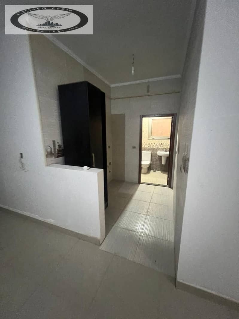 16 dab8a2f0-cd8b-4b68-be3e-d08299913f65. jpg