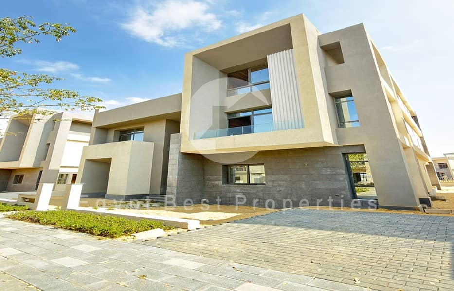 4 WhatsApp Image 2025-10-27 at 2.21. 25 PM (3). jpeg