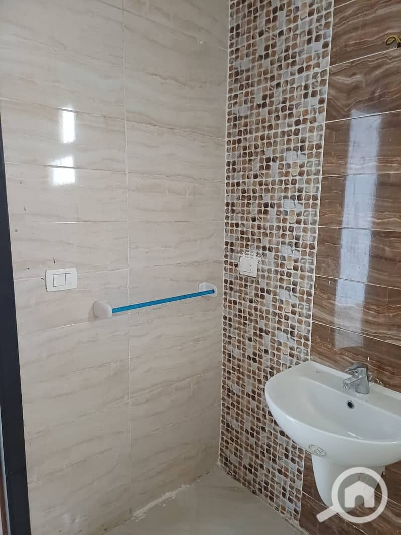 6 IMG-20251030-WA0034. jpg