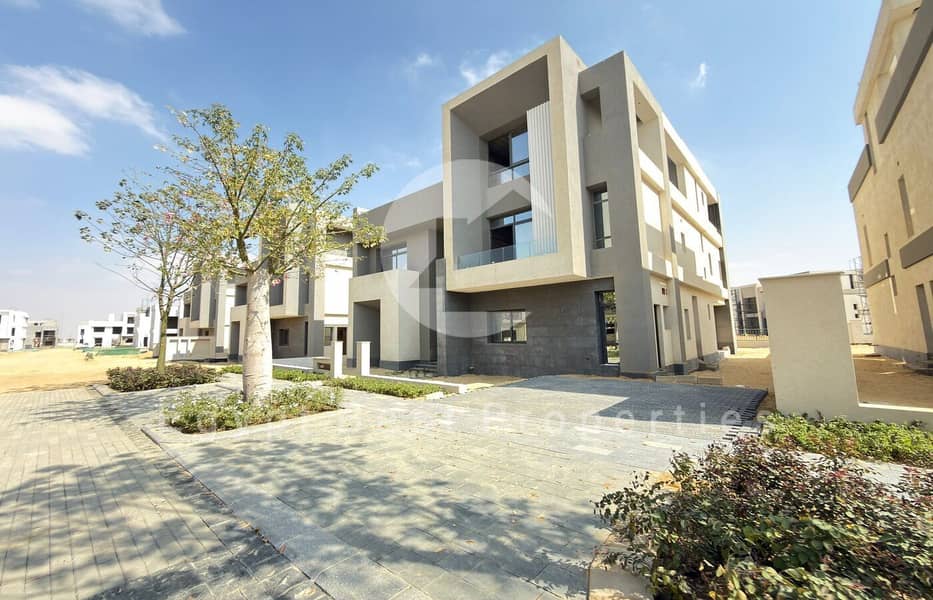 12 WhatsApp Image 2025-10-27 at 2.21. 27 PM. jpeg