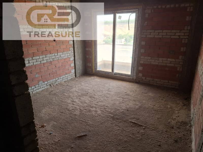 5 WhatsApp Image 2025-10-30 at 1.36. 49 PM (1). jpeg