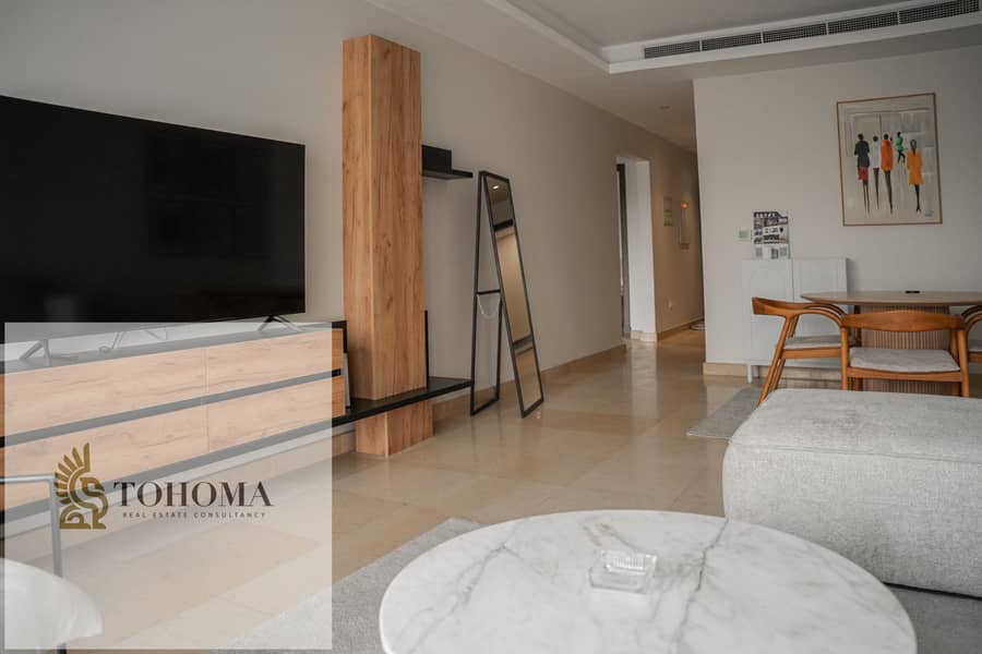 7 8253d0c4-bd99-469b-b13c-e076f4b2e43f. jpg