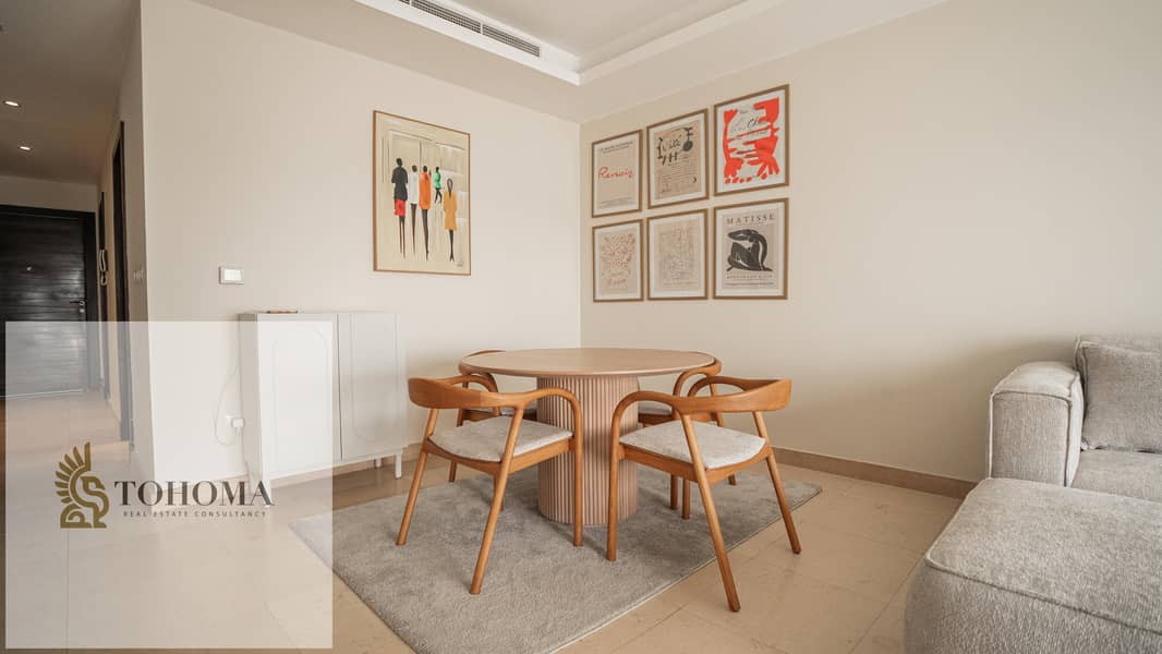 8 54e553ba-e67c-422e-9cfd-4082c03d2784. jpg