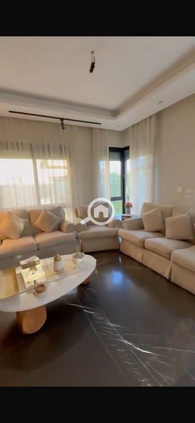 4 Bedroom Villa for Sale in New Cairo, Cairo - WhatsApp Image 2025-10-29 at 4.11. 05 PM. jpeg 4 Bedroom Villa for Sale in New Cairo, Cairo - WhatsApp Image 2025-10-29 at 4.11. 05 PM. jpeg