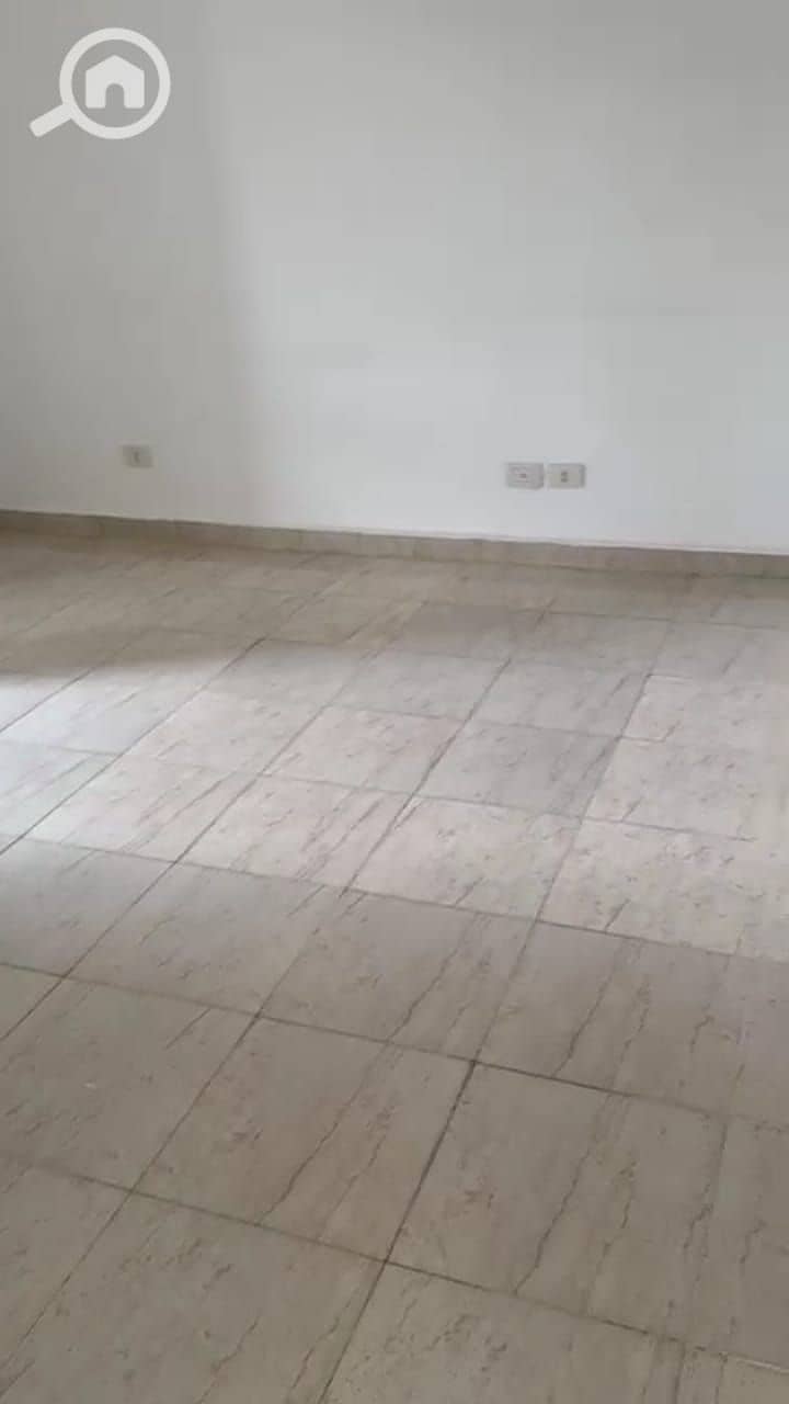 4 7ad3757d-5515-4351-936a-ad8e1e001716. jpg