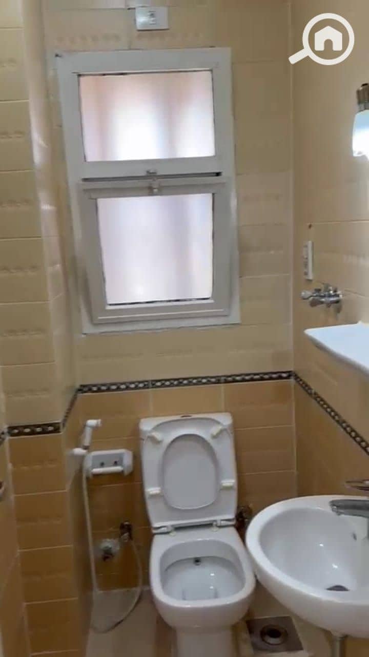 8 aa2a65c5-5263-41b6-a2f1-2046296d9986. jpg