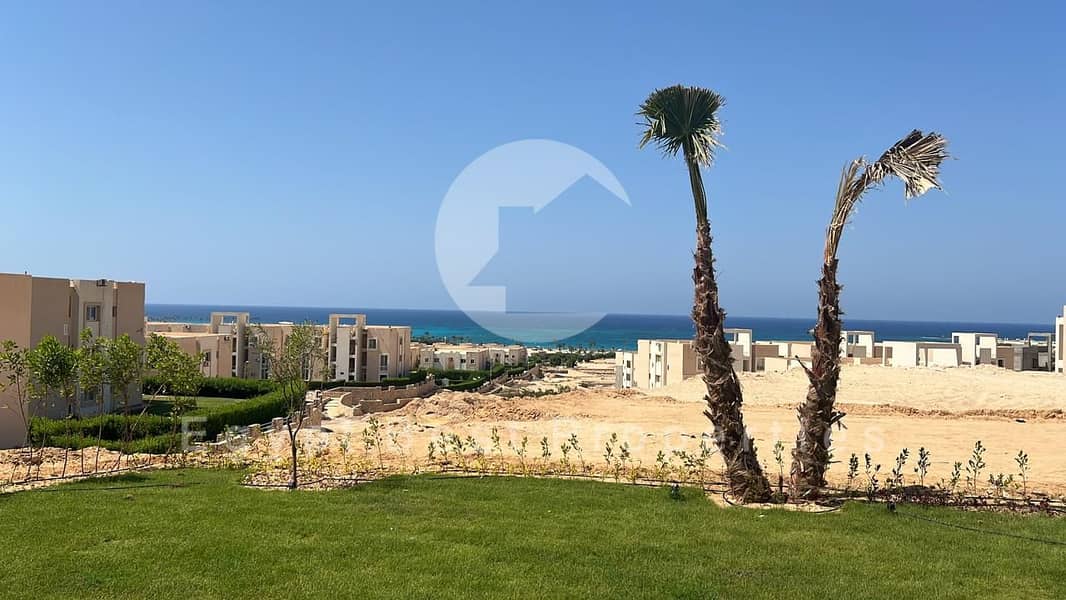 10 a2442de6-329a-462b-ad5d-10442be9b6bf. jpeg