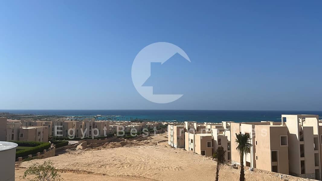 13 d09d15cd-a6d0-4d85-8c8a-47def0a0b343. jpeg