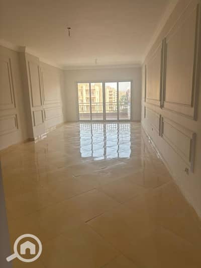 3 Bedroom Apartment for Sale in Shorouk City, Cairo - IMG-20251030-WA0027. jpg 3 Bedroom Apartment for Sale in Shorouk City, Cairo - IMG-20251030-WA0027. jpg