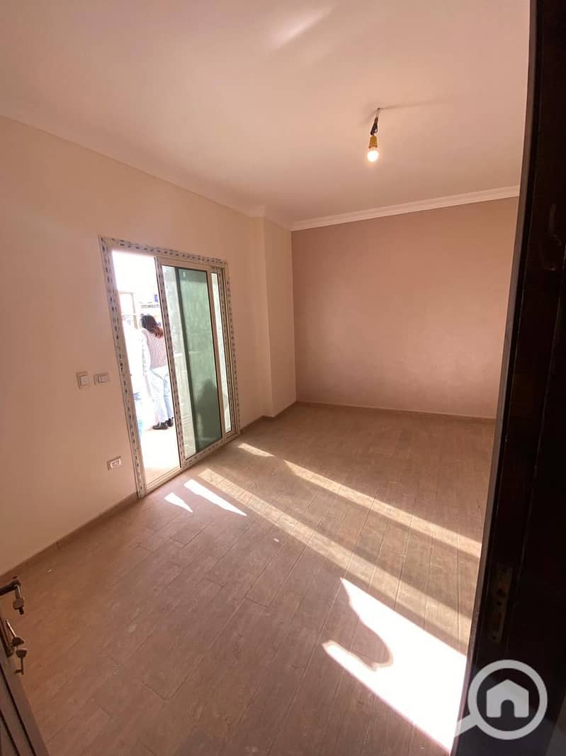 4 WhatsApp Image 2025-10-30 at 9.38. 50 AM. jpeg