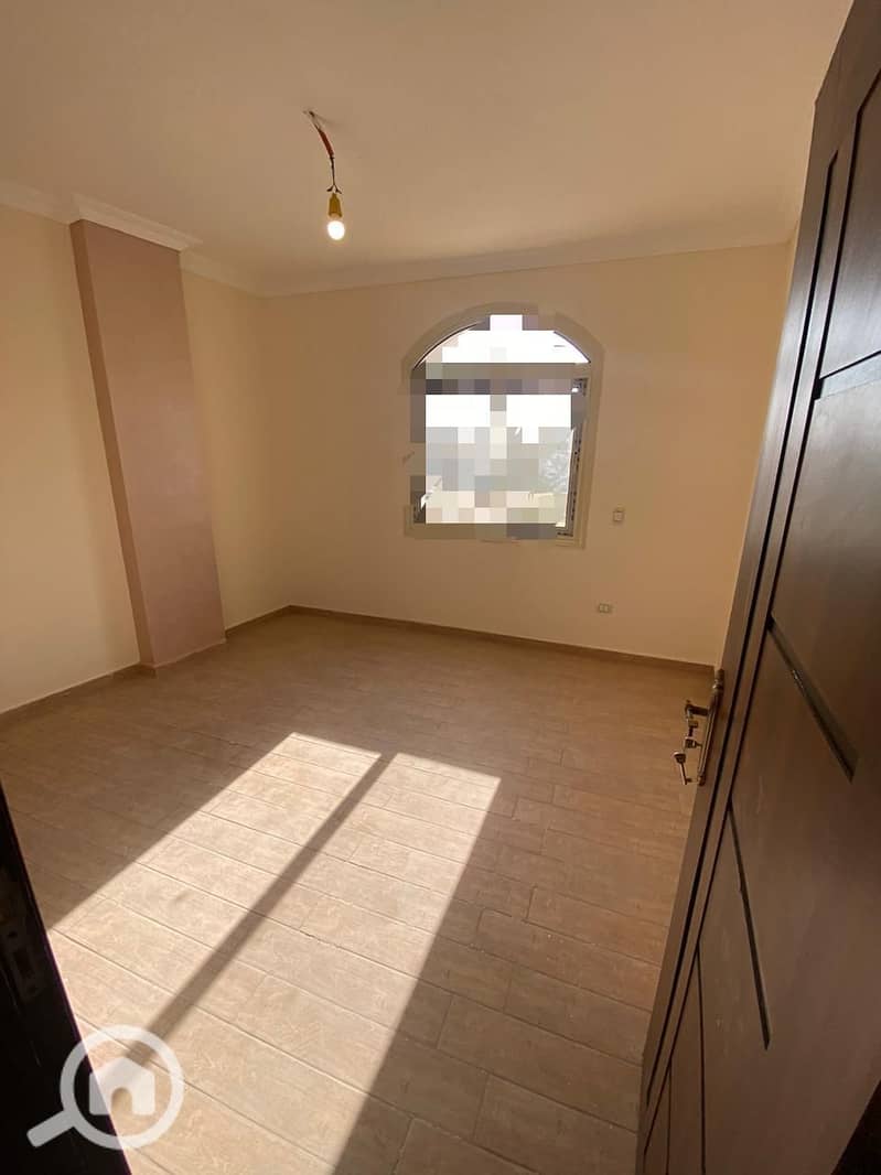 5 WhatsApp Image 2025-10-30 at 9.38. 47 AM (2). jpeg