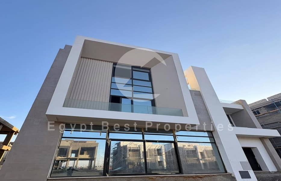 3 fee19349-72ff-438d-bfb6-02b4ab85a1fa. jpeg