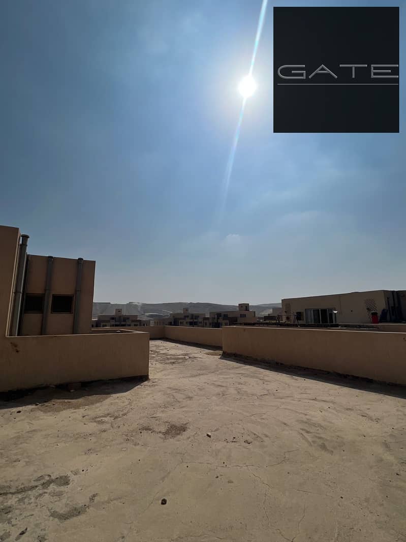 8 WhatsApp Image 2025-10-28 at 1.39. 42 PM (1). jpeg