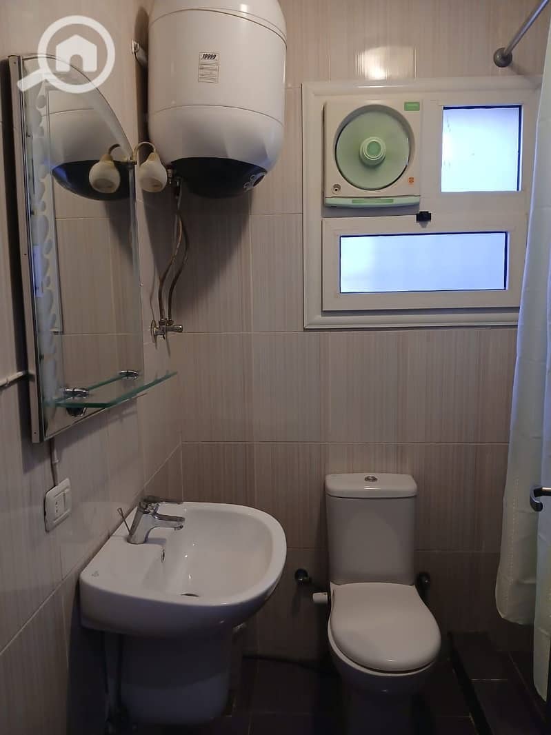 9 ad679149-c958-4d11-b0f2-ebe4ad544bf1. jpg