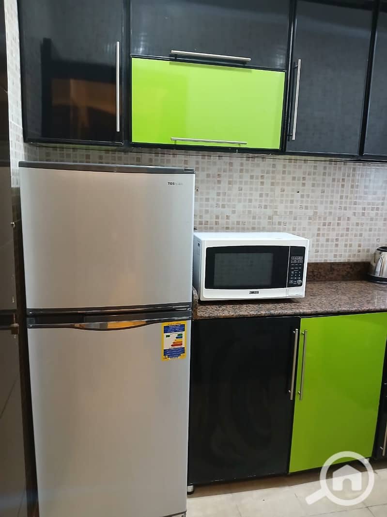 12 f9e236dc-29dc-4565-895b-8159fcf513ea. jpg