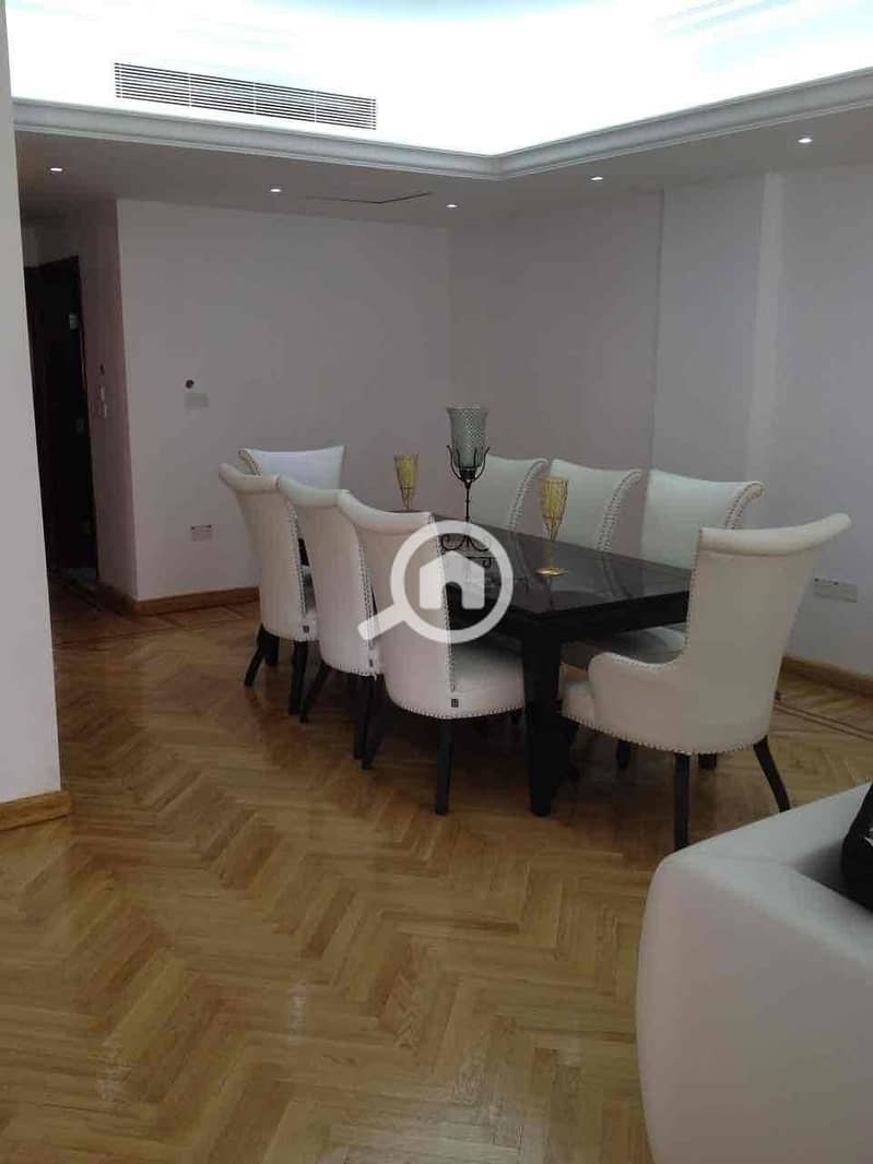 6 2131a3af-f1e8-4b29-8b4b-2f0739b7a6af. jpg