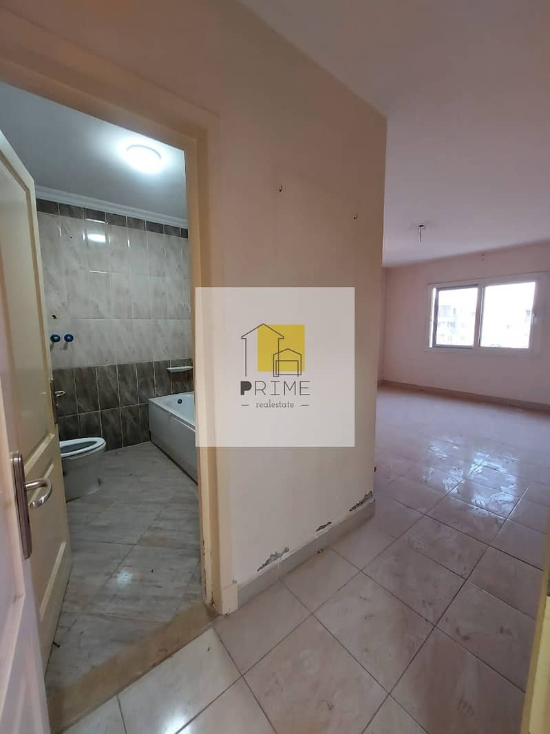 7 WhatsApp Image 2025-10-29 at 23.38. 16_e9ecf4d1. jpg