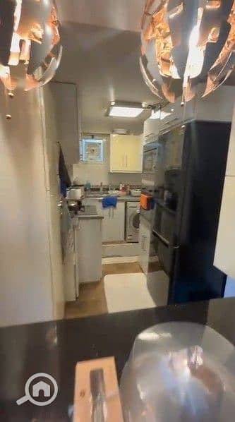 14 WhatsApp Image 2025-10-27 at 14.14. 07 (2). jpeg