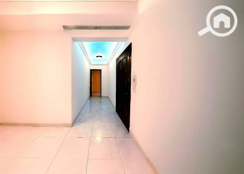 7 WhatsApp Image 2025-10-26 at 22.06. 48 (1). jpeg