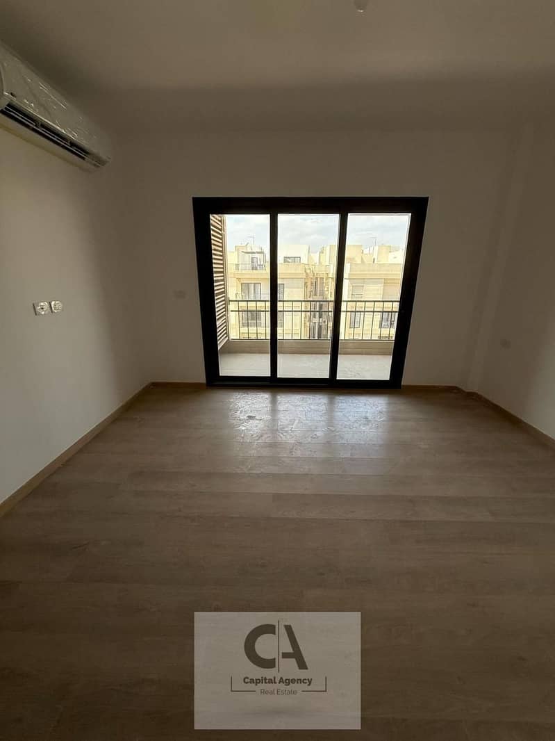 8 WhatsApp Image 2025-10-06 at 3.12. 48 PM. jpeg