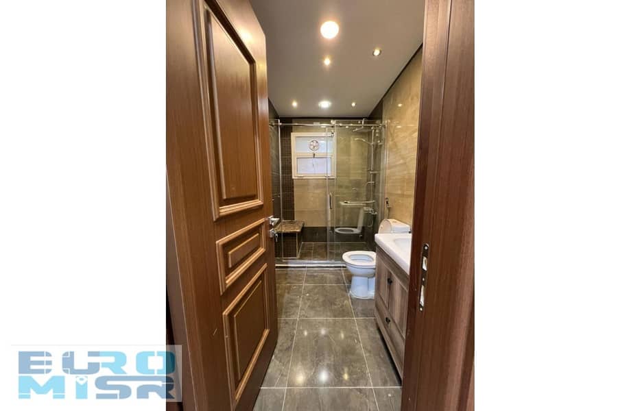 8 WhatsApp Image 2025-09-17 at 6.36. 16 PM. jpg