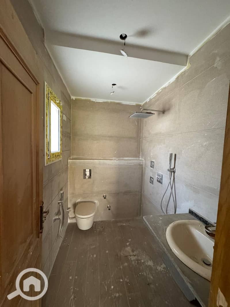 12 fd3455cb-1c27-4ac7-956a-ee95f345cdb3. jpeg