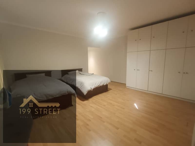 2 WhatsApp Image 2025-10-23 at 10.28. 02. jpeg