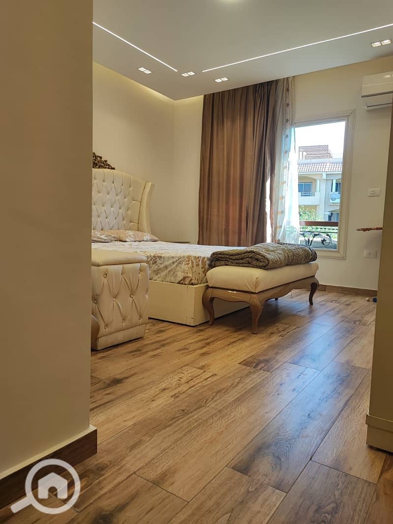 10 WhatsApp Image 2025-10-30 at 13.27. 23_70781f60. jpg