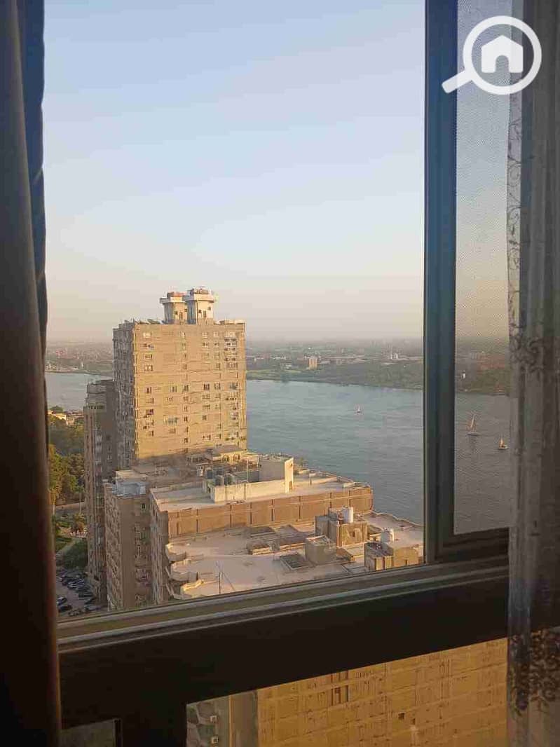 1000245792. jpg 1000245792. jpg