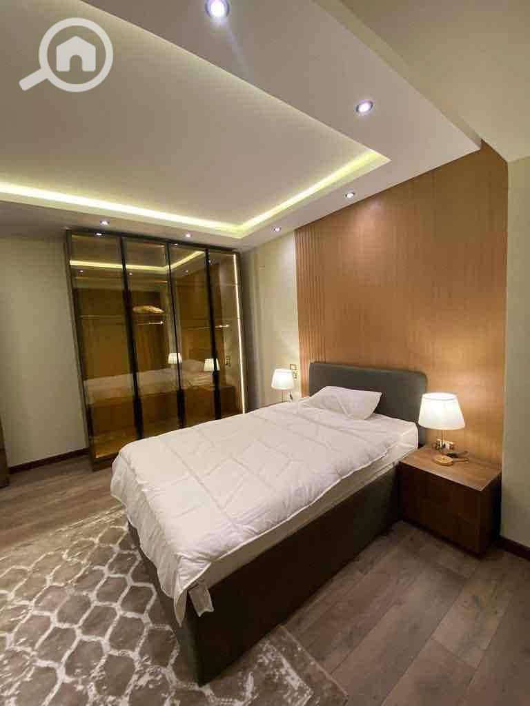 10 19a2c47d-9fa4-4272-a91a-176db41ad76f. jpg