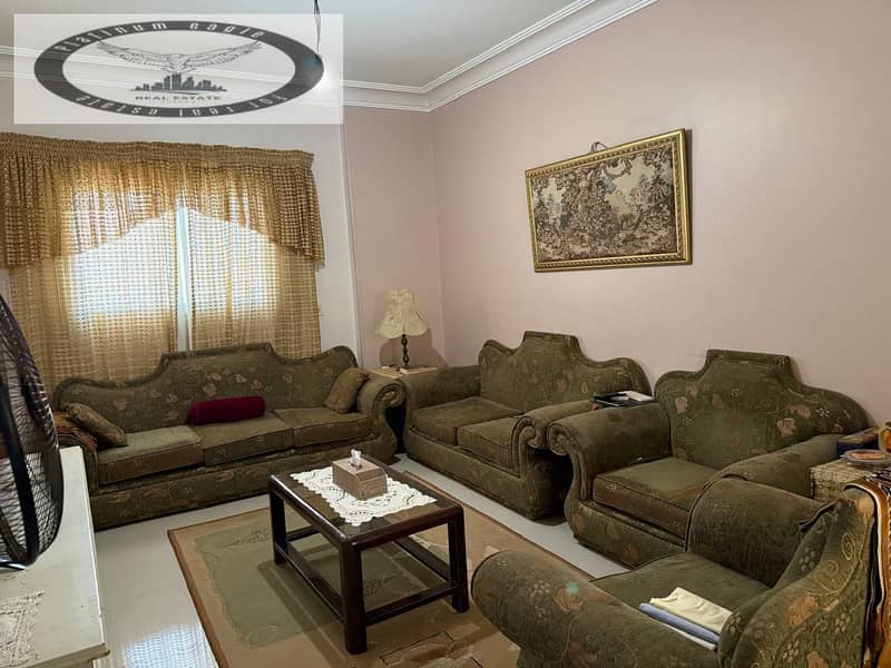 8 b1b012fc-1c13-443f-925c-0a69b3186fa3. jpg