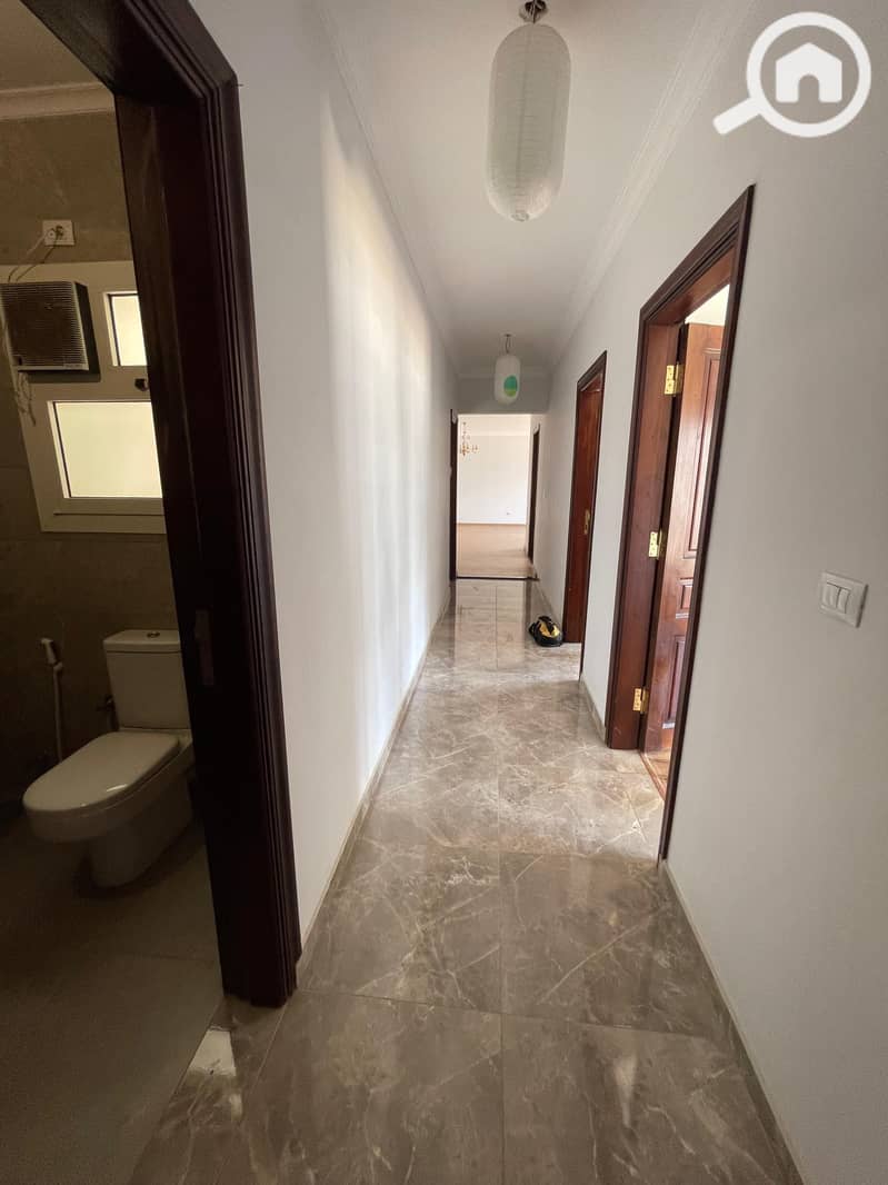 9 ef6409e1-4286-4084-aea7-74089ffcf7b7. jpeg