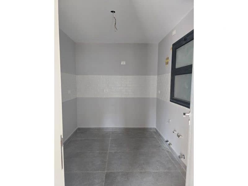 6 069b29e3-b449-43ae-b9a3-6d9696c3dc49. jfif. jpg