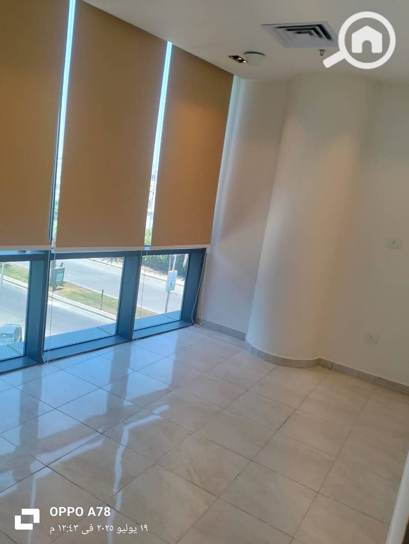 4 WhatsApp Image 2025-10-30 at 2.43. 32 PM (2). jpeg