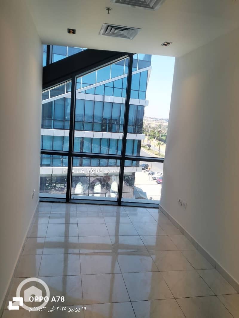 6 WhatsApp Image 2025-10-30 at 2.43. 33 PM (1). jpeg